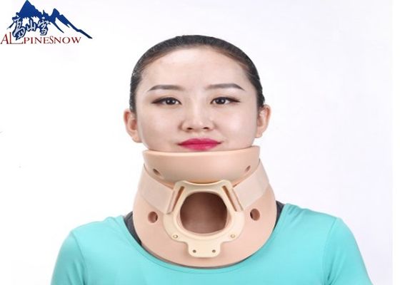 الصين Philadelphia Cervical Collares Medical Aid Neck Support Ajustable Immobilizer Cervical Collares المزود